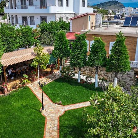 Villa M Cako Ksamil Esterno foto